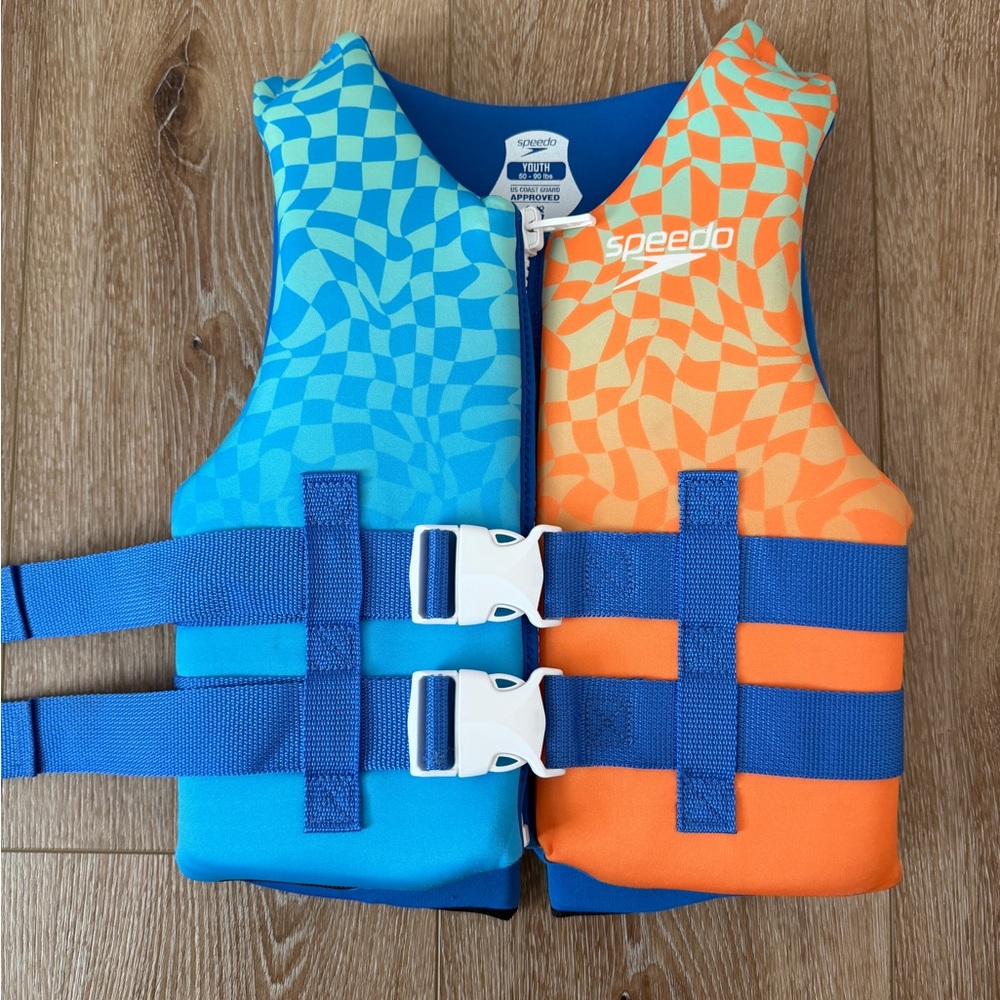 Speedo PFD Life Jacket Vest Type III‎ 50–90 lbs Anti-Microbial Checkered